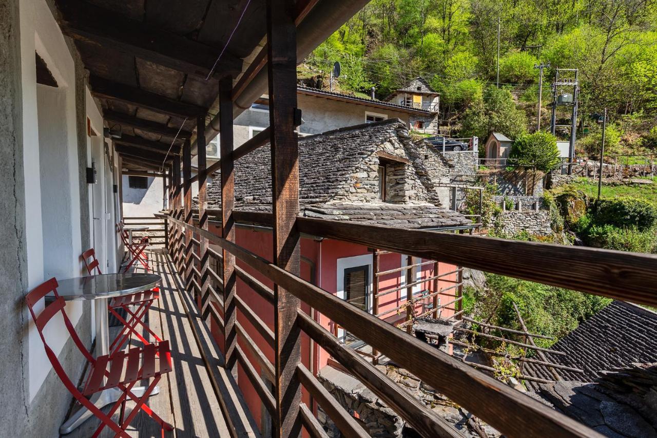 Rustici Della Verzasca Ferien Wohnungen Vogorno Extérieur photo